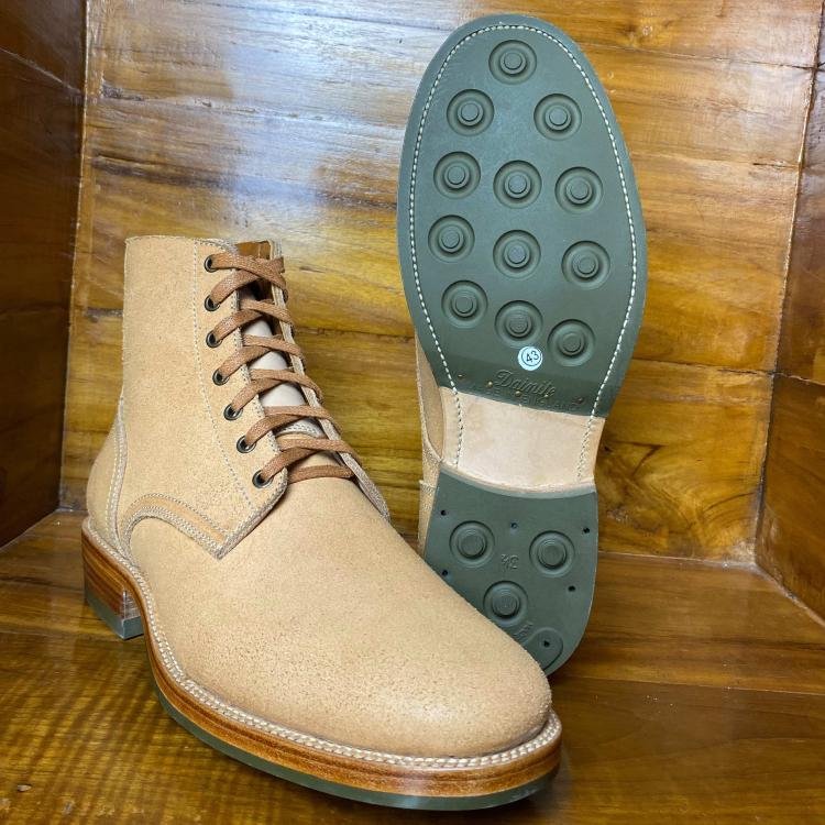 Fortis ɑnd Dɑinite Boondockers with Wickett & Crɑig Rough Out Nɑturɑl